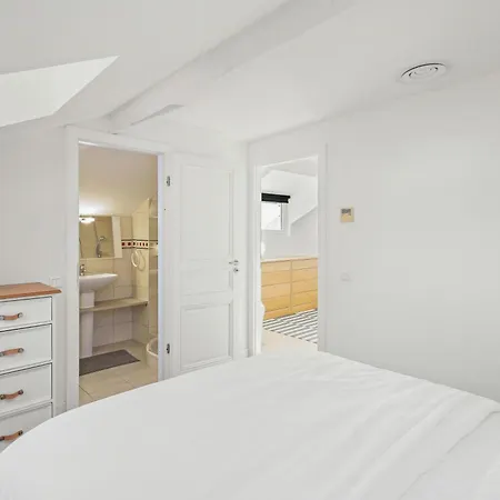 Апартаменты Sea View Duplex At Giens Peninsula