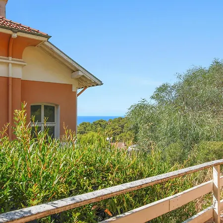Sea View Duplex At Giens Peninsula Lägenhet